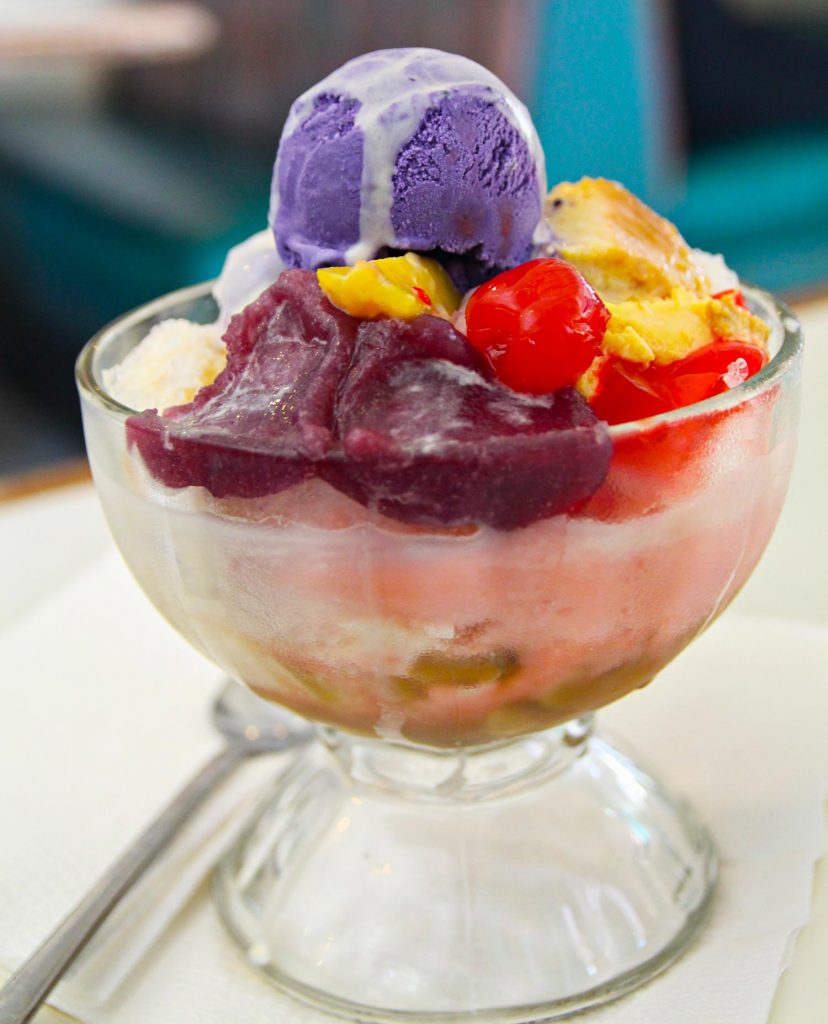 Halo-halo dessert Halo-halo is a famous traditional Philippine dessert of fruit and other ingredients like sago, gulaman, tubers and mixed with evaporated milk and shaved ice.