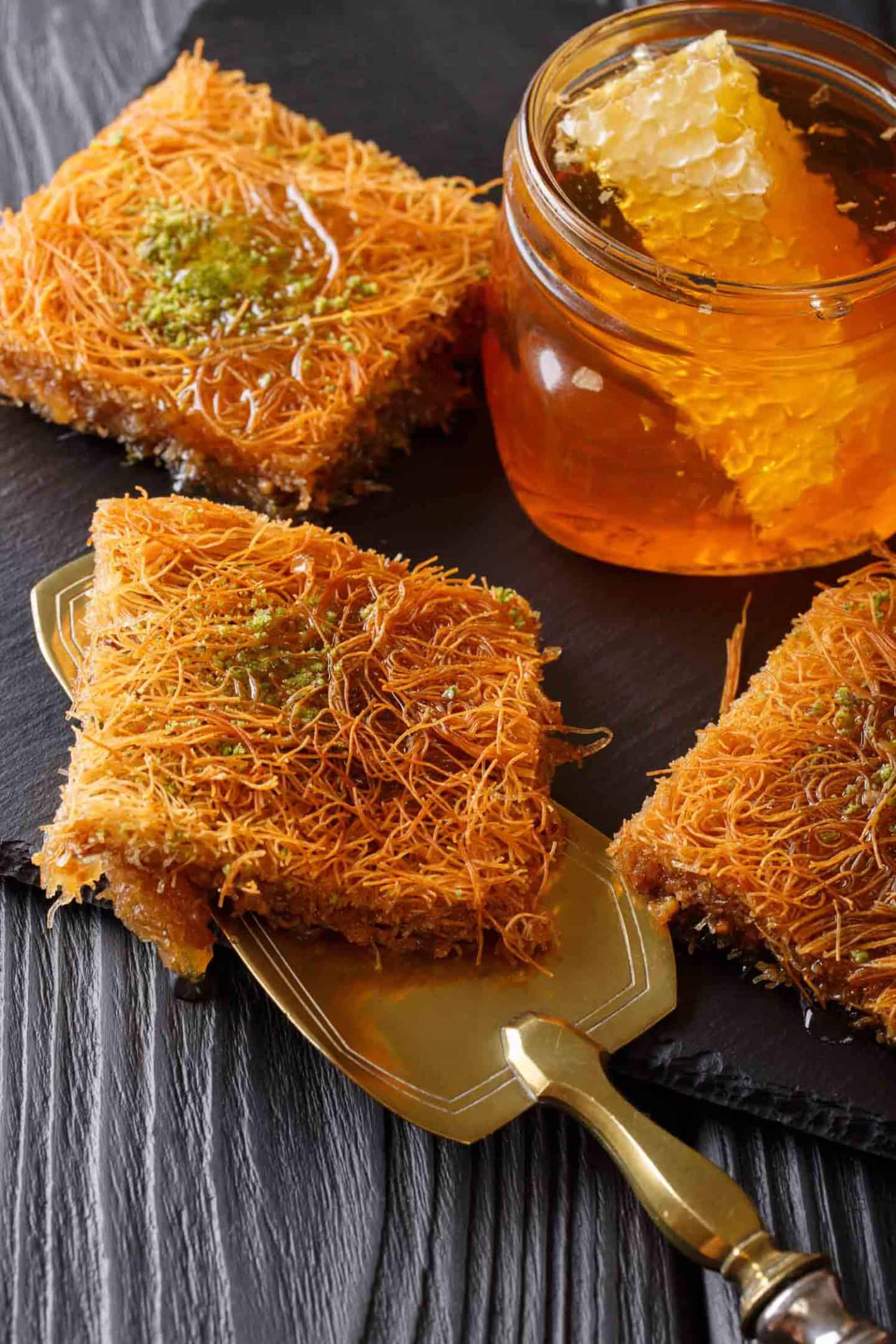 11 Incredible Jordanian Desserts and Sweets + PHOTOS