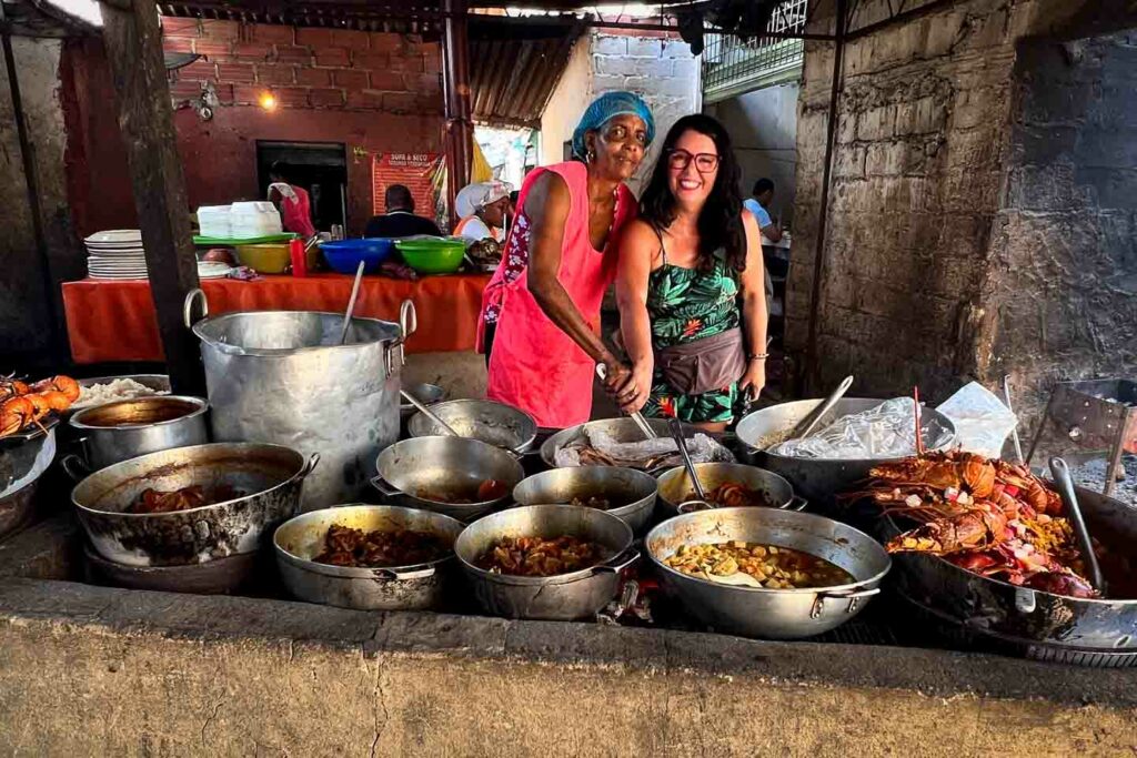 Ayngelina Cartagena market vendor