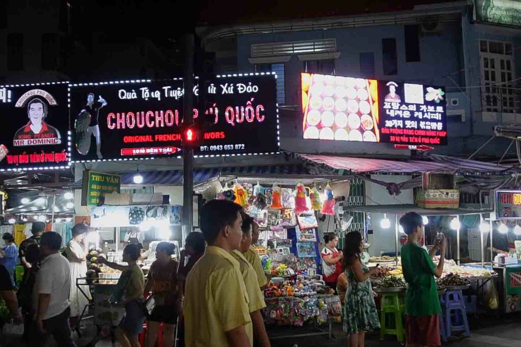 Phu Quoc Night market stalls