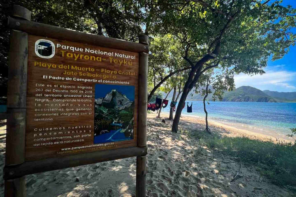 Tayrona beach sign