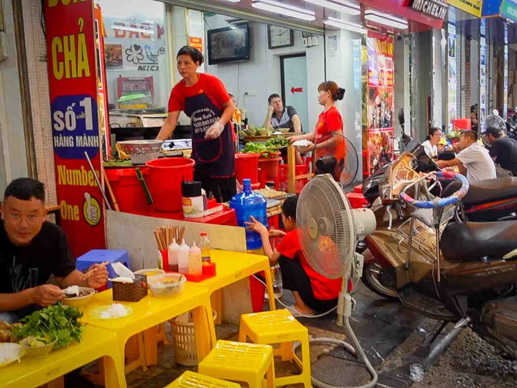 famous bun cha restaurant hanoi